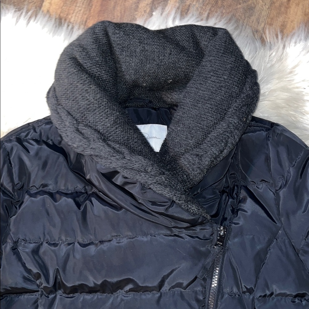 Jessica Simpson asymmetrical black puffer coat with knitted neck sweater collar - Picture 2 of 7